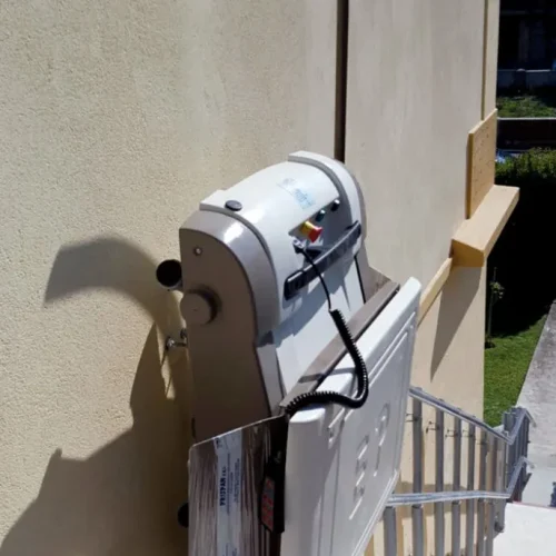 lb-servoscala-esterno